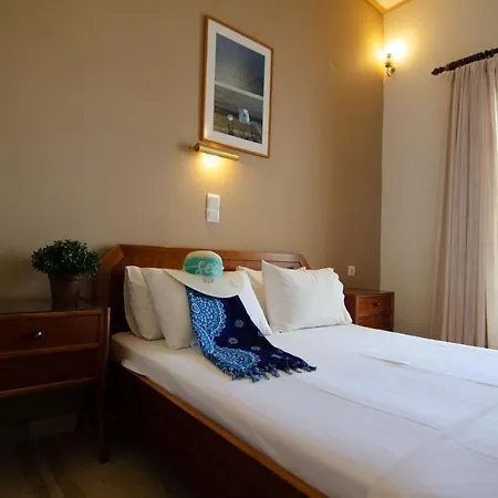 Cycladic Seafront Suites - Premium イン